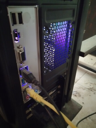游戏效果：开机挺快的，玩游戏一点不卡，真的不错，下次再来购买