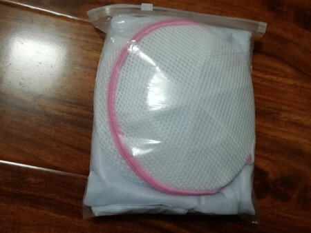 五件套品种齐全，质量不错，价格实惠，物流配送很快。