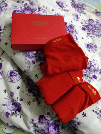 衣服已收到。感觉还不错，挺好的。