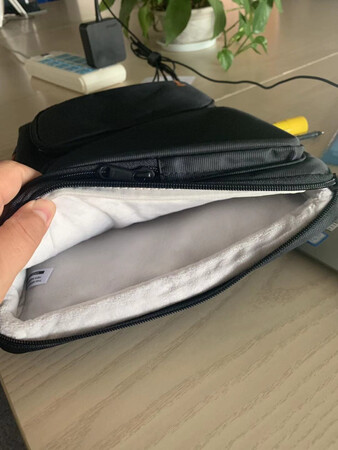 质量和做工都不错，设计也很合理。很值得一次购物