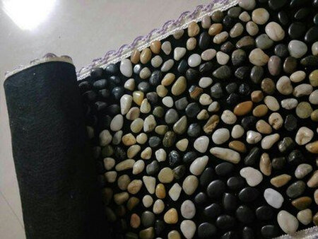 按摩足底，包装严密无任何破损！非常满意，店家服务态度还好！很满意的一次购物！