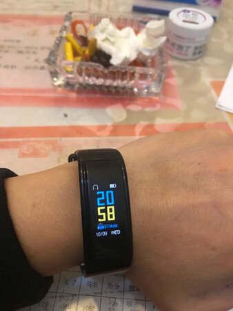 音效音质：音质很好，外观不错，还送了小礼品，很好?
