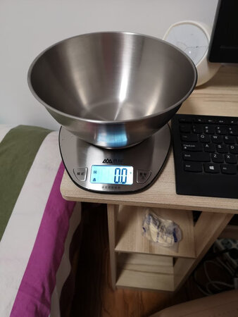 买来做雪花糕的，质量可以，但价格确实有点贵哦