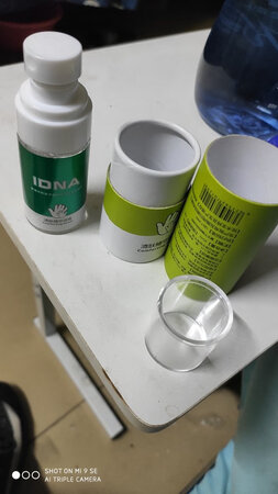 味道浓淡：过几分钟就没什味了
留香时间：半个小时
使用效果：还是很不错的