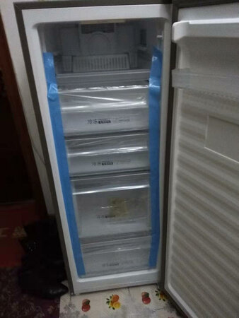双十一抢购的，看了好久了，早就相中这款，嫌太贵了，终于等到活动，还是很合适的，中间咨询就客服很多次，很有耐心，配送人员也联系的很及时，大雪天给送过来不容易！