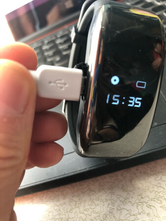 准确性：不错
灵敏度：灵敏
音质音效：还不错
做工质量：很好
外形外观：简单，轻便
其他特色：很方便操作，专业性强