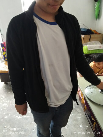 质量不错，就是码数偏小，