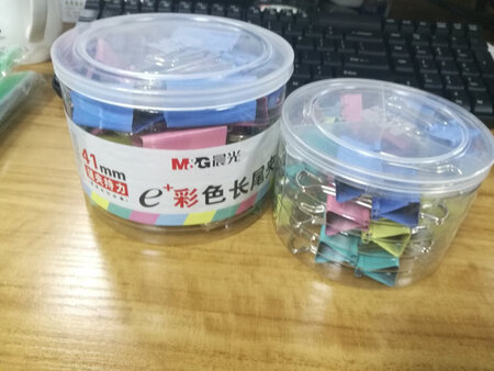 东西很不错，快递也很给力，很快就送到了，以后还会回购