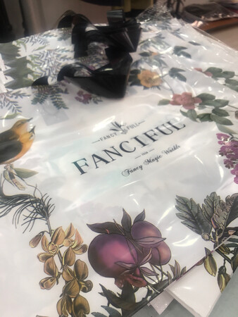 高端大气上档次！一直在用这个包装袋！