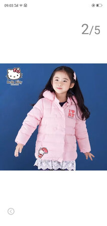 衣服挺厚的，比图片好看，但是感觉是羽绒棉服。