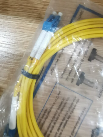 公司买来测试用的，用起来也不错，京东物流不错，直接把货送到客户地测试！