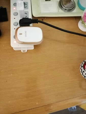 此购买的无线门铃与网店图示无差别，很好用。