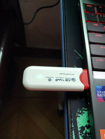 卡托不错，只是有点热，送的联通物联卡到郊区玩3D游戏单开延迟800-900秒，在市区流畅不卡