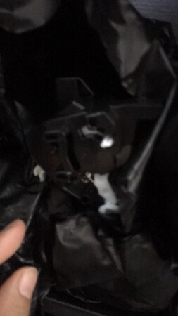 一直用这家的硒鼓，我们平时用的很多，一个大约能用一个月的样子，每次都买四个备着。简单方便而且粉很均匀。