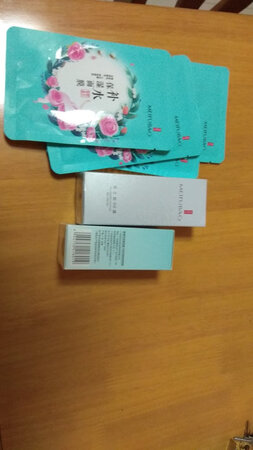 宝贝收到，包装完整，质量不错，小试了一点，好香效果也不错！
