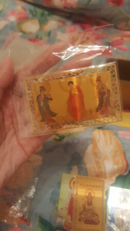 买了好多佛卡，包装挺好没压坏，好评