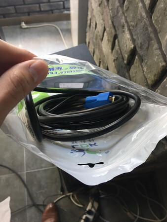 会议室专用连接笔记本，试过了效果还不错，可惜电视机没有3.5音频孔，对付用吧