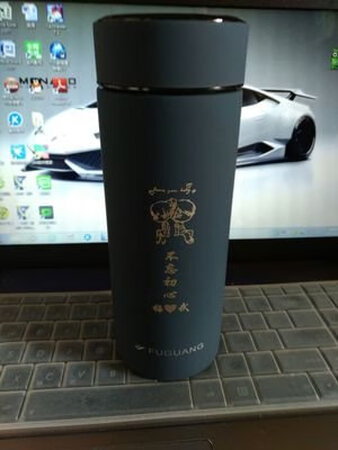 包包很好看，质量非常好，超爱，物流服务很好