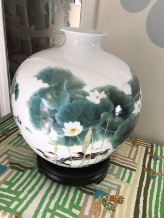 很漂亮的花瓶，物超所值呀……