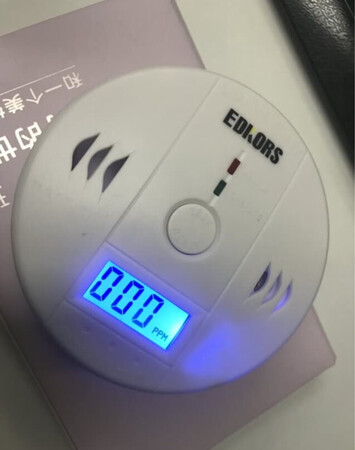 很敏感，使用起来很方便，非常好用，必备的物品