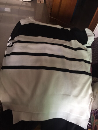 衣服质量不错 就是码子偏大了，建议140的可以直接买一个加就可以了