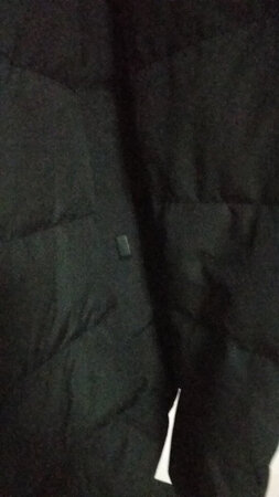 还可以吧 衣服号码有点小