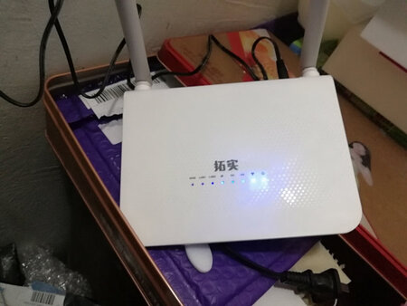 第二次购买了，还不错哦，比手机热点方便多了。值得拥有?