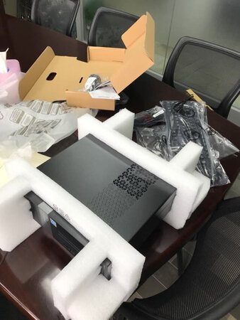 这个转换线非常好用。同时进行都没问题。用了好久了，质量也不错。推荐！！！