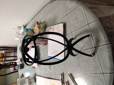 和瑞贝卡实体店的一样坚固。