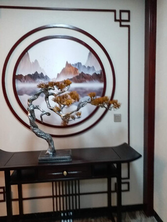 很满意 客服服务也很优秀 家父很喜欢 尺寸很合适 祝顺利