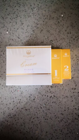 贵妇膏试用过小样，感觉皮肤越来越好