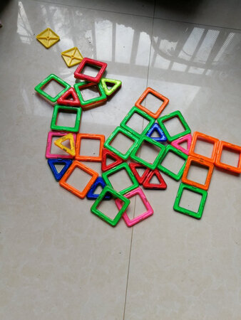 孩子很喜欢，大人小孩都可以玩。
