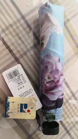 伞的颜色真的超级漂亮，质量也很好