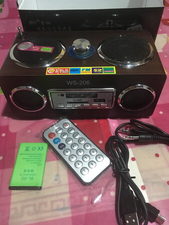 音箱不错，今天拿回来实验了一下，声音不小，性价比很高，老板发货速度很快，给老板大赞