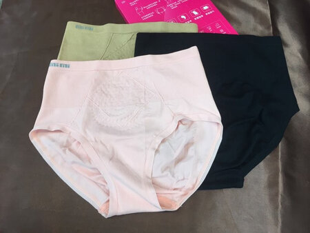 上身很舒服不卷边，收腹效果好，快递也快价格也实惠。