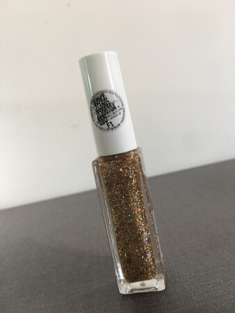还可以，不贵，买了两瓶。