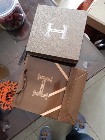 物流快，产品质量好，但感觉有点偏硬。