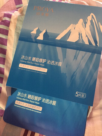 什么神仙面膜吖？！补水，收毛孔，精华清爽不黏稠，好吸收，敷完之后感觉皮肤在喝水！吹爆了这款！！