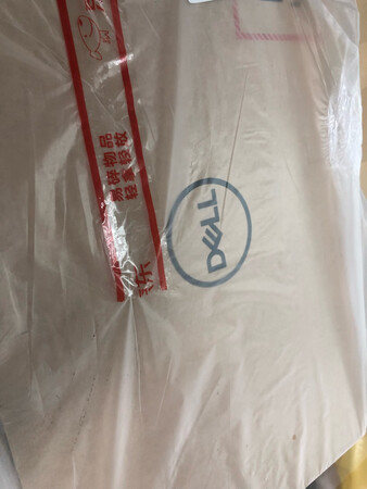 公司采购了两台 设计使用 希望好用。价格也不便宜。。。。。。外观看着还不错。。。