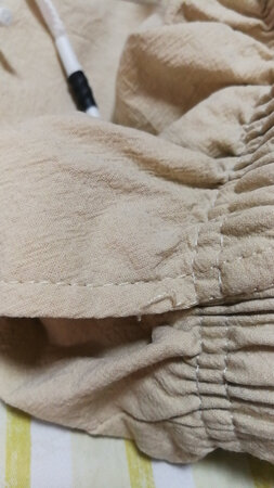 不是全棉，手感粗糙，做工一般