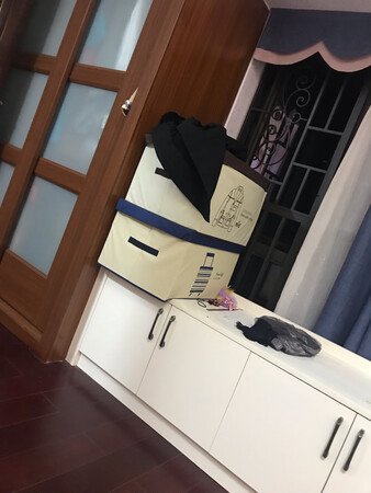 容量超大很能装，没味道非常好用