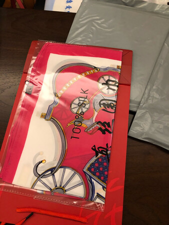 美丽大方，简洁得体，很漂亮