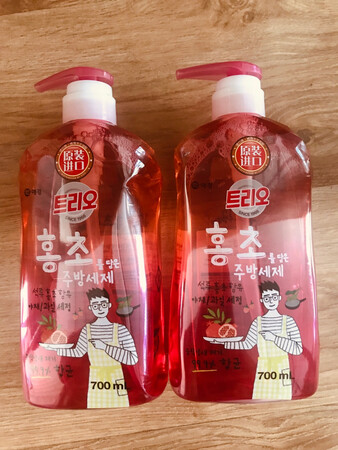 第一次购买味道很清新，易于冲洗，非常满意的一次购物，用完还会继续购买