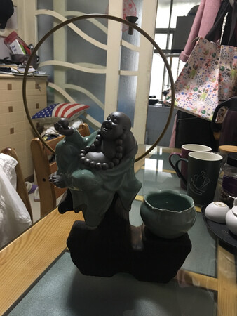 东西不错，就是底座质量稍差，有待提高。