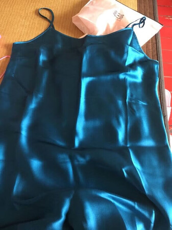 还可以，如果穿着舒服，会买第二件，打算再买一个大红色，可以没有