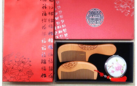 很灵巧，很很美观，物美价廉
