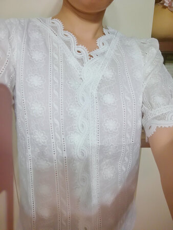 摸着料子还挺舒服，向棉的，客服很有耐心