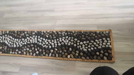 很喜欢，踩上去，感觉像是做足底按摩