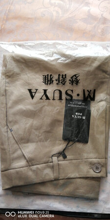 发货快，物流顺畅，价格实惠，穿着舒适，很棒哦。
