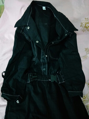 就是穿脱不太方便，衣服型还可以。